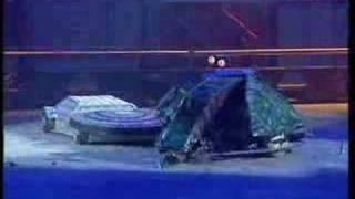 Hypno-Disc vs Robogeddon Robot Wars battle