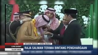 Detik- Detik raja Salman Terima Bintang Penghargaan dari Presiden Jokowi