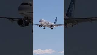 UNLOADING THE VAULTUnited Express E175 Landing@JAC Jackson Hole Airport Jackson Wyoming #avgeek