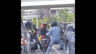 Motorist Rider vs. Traffic Marshal ONLY IN THE PHILIPPINES