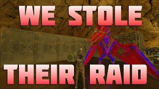 How We STOLE All Their RAID LOOT With ONE PT ARK 4Man PvP Episode 7