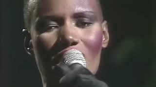 Grace Jones - La Vie en Rose TV live - 1982