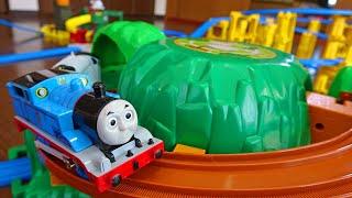 Thomas Plarail  Big Mountain & Spiral Tower Course