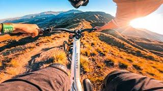 SCARY CRASHES in Queenstown & Dream Trail at Sunset