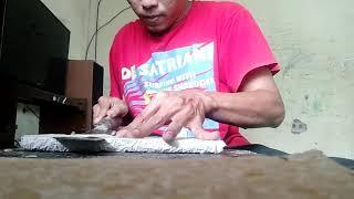 Potong tempe setipis kertas....