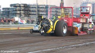 Modified tractorpulling with turboengine failures NTTO Trekkertrek Koudekerk ad Rijn