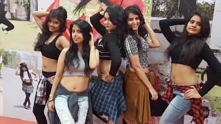 Sexy belly Dance Performance by 5 Indian girls
