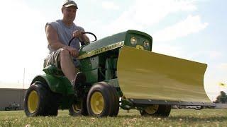 Tiny 1966 John Deere 60 Garden Tractor First Deere Built Just For Lawn & Garden Work