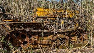 Will it START?  John Deere Model 40 Crawler Dozer abandoned 20 years