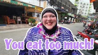 Foodie Beauty insists she is not embarrassed when a skinny Thai woman fat shames her 🫠