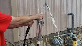 Cleaning the LEVEL5 MiniShot™ Gas-Assisted Drywall Compound Tube