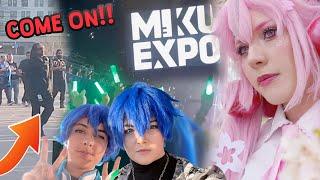 We Paid to Watch Miku on a TV and Get Yelled at by Security  Miku Expo 2024 VLOG