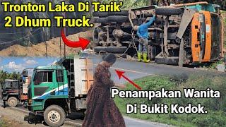 Truck Tronton Laka Di Tarik Dua Dhum Truck Fuso.Penampakan Wanita Soreh Hari Di Tanjakan Bukit Kodok