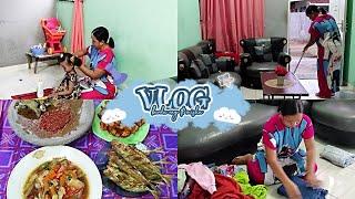 DAILY VLOG IRT  di hari wekend tetap produktif bersih bersih rumah melipat baju dll