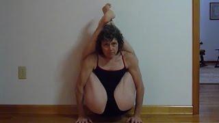 Incredible Mature Contortionist Goldsole57 Compilation