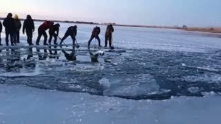 Спасают утопленника  Капчагай . Рыбалка . Алматы .