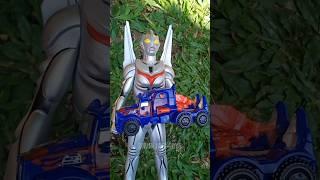 Ultraman Noa Punya Mainan Mobil Truk Transformer Optimus Prime #shorts #ultraman #lucu #komedi #fyp