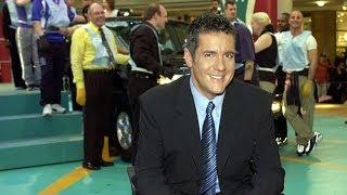 Tributes to TV presenter Dale Winton after his death at 62  ITV News