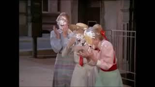 The Brady Bunch Women Get pied