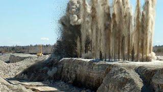 Awesome Earth-movers Dangerous Mining Blast Process - The Working Safety With High Level