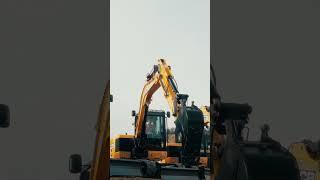 JCB Excavators Meet the Fleet