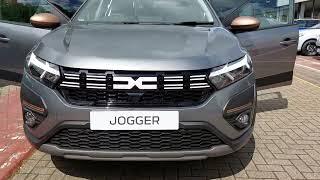 BRAND NEW 2024 DACIA JOGGER EXTREME PETROL HYBRID AUTOMATIC in SHADOW GREY @ Dacia Croydon