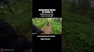 MEMALUKAN SEKALI INI ORANG  bercocok tanam di pinggir hutan #shorts