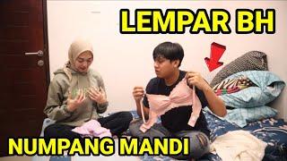 PRANK MBA UUS NUMPANG MANDI TERUS LEMPAR BH KE MAS JAR