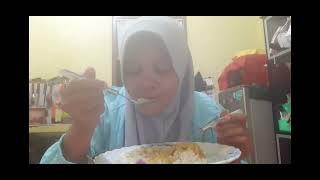 mbah maryono makan sayur rebung bawang merah mentah  @mbahmaryono1969