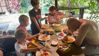 A large Russian family has settled in the Philippines What else can you dream about