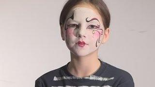 How To Create A Circus Makeup Look