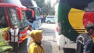 terminal kampung rambutanpintu masuk suasana pagi