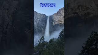 Chillin at Bridal Veil Falls in Yosemite National Park #hiking #travel