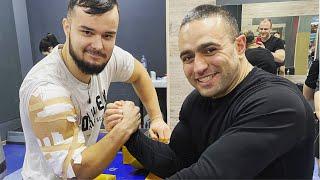 Rustam Babaev armwrestling practice  Практика по армрестлингу с Рустамом Бабаевым