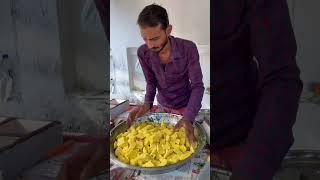 man selling bes khaman  in india  #shorts #khaman #recipe