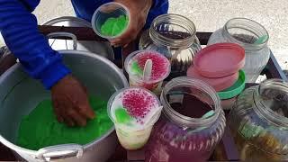 Indonesian street food - ES BUBUR SUMSUM Ice marrow porridge