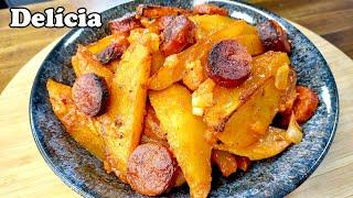 BATATAS COM CHOURIÇO - Um petisco ou acompanhamento muito fácil de fazer 