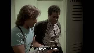 Rico Sonnynin yarasına tuz basıyor - Kanun Namına Miami Vice dizisi