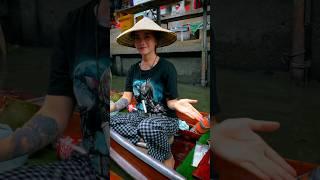 Mercados Flotantes en Tailandia  video completo ya en mi canal