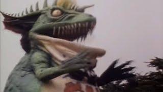 The Terror Toad - Mighty Morphin Power Rangers S1E12  Vore in Media