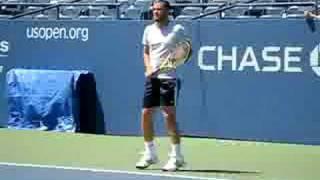 usopen 2008 mikhail yuzhny practice louis armstrong