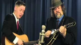 Billy Strings & Don Julin Play Salt Creek