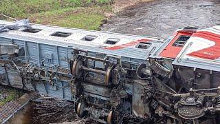 Число погибших при крушении пассажирского поезда увеличилось до трех человек в Коми