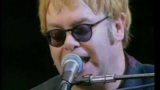 Elton John - Crocodile Rock - Sydney 2002
