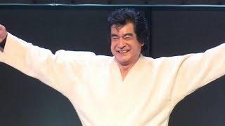 Segata Sanshiro Hiroshi Fujioka Sings His Epic Song Sega Saturn Shiro at Sega Fes 2019