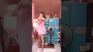 BIGO Live- Pinay Dances bago Maligo