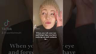 Don’t itch your eye with makeup and contacts #tiktok #subscribe #makeup #contactlenses #youtube