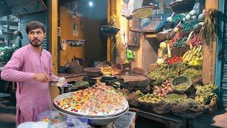  Food Tour of the Lohari Gate Bazaar in Lahore Pakistan - 4K Walking Tour