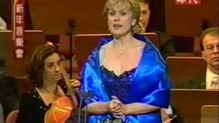 Dame Kiri Te Kanawa sings Vado ma dove? oh Dei - Mozart