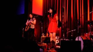 Mirah - Were Both So Sorry feat. Thao Nguyen @ Swedish American Hall